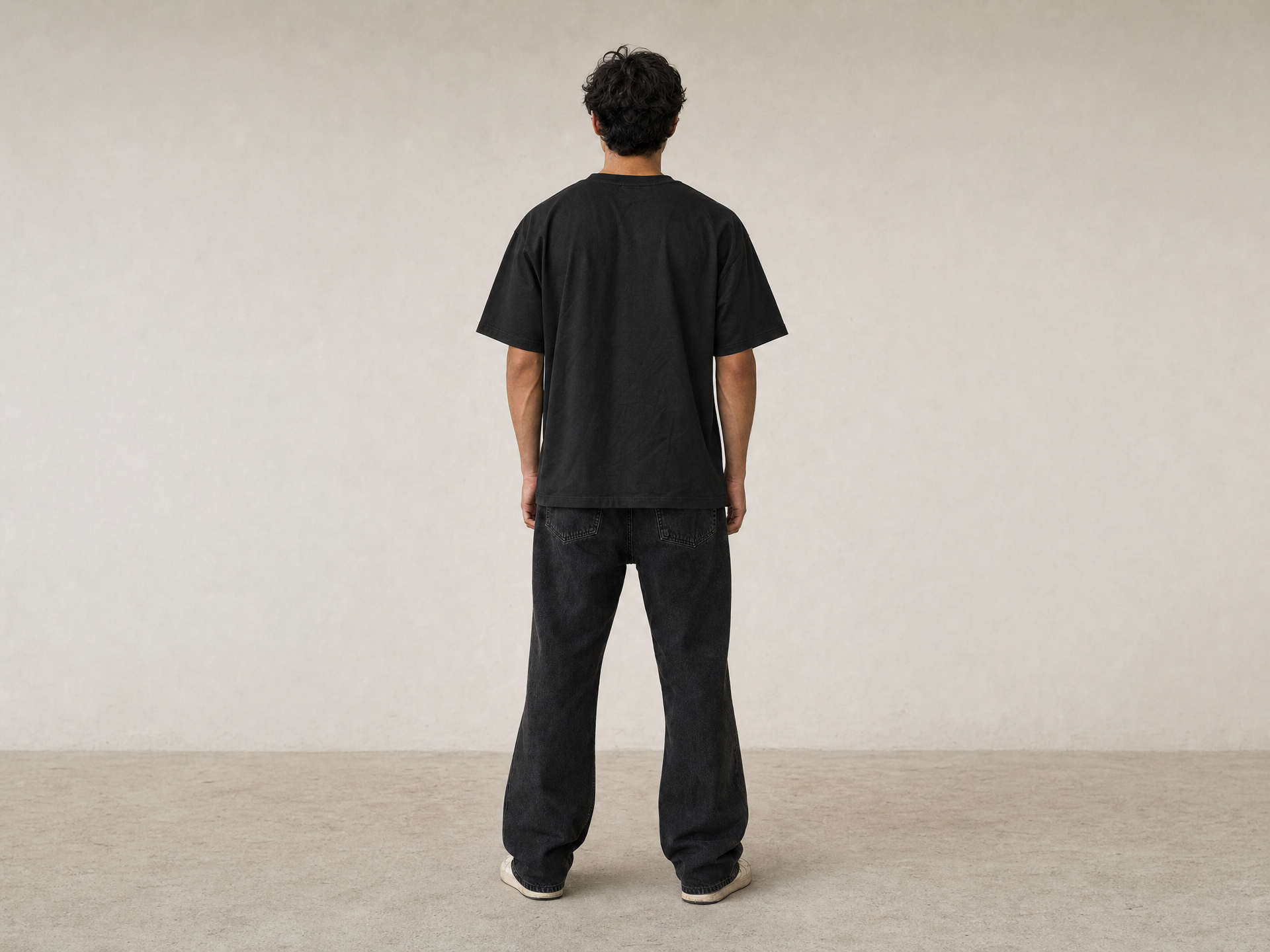 Z.A.R.A Tonal Patch Relaxed-Fit T-Shirt – Black