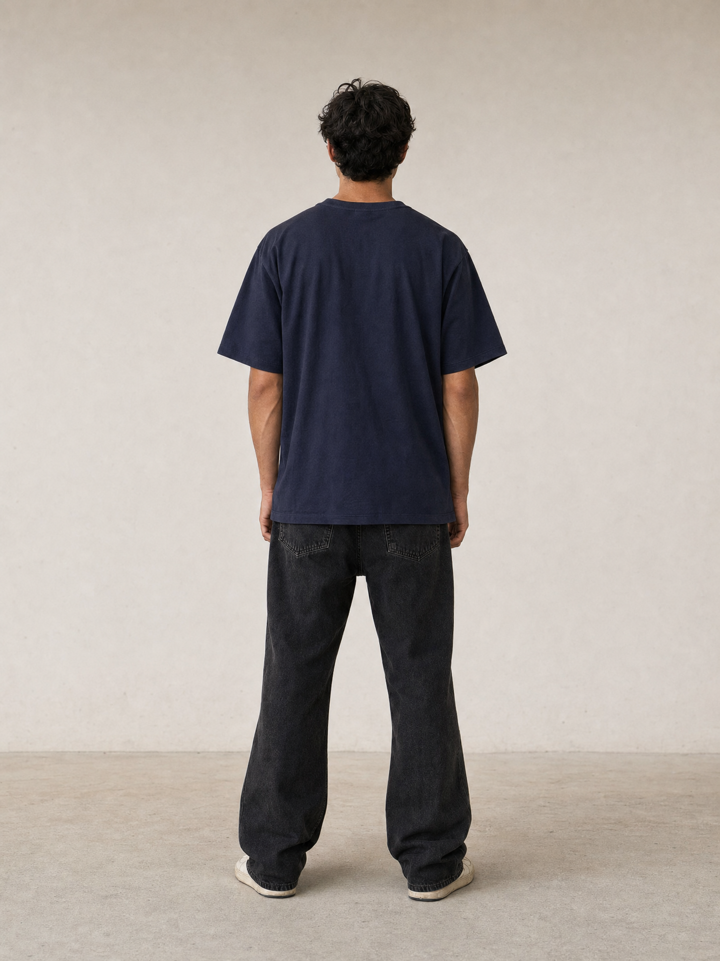 P.U.L.L & B.E.A.R Logo Relaxed-Fit T-Shirt – Navy