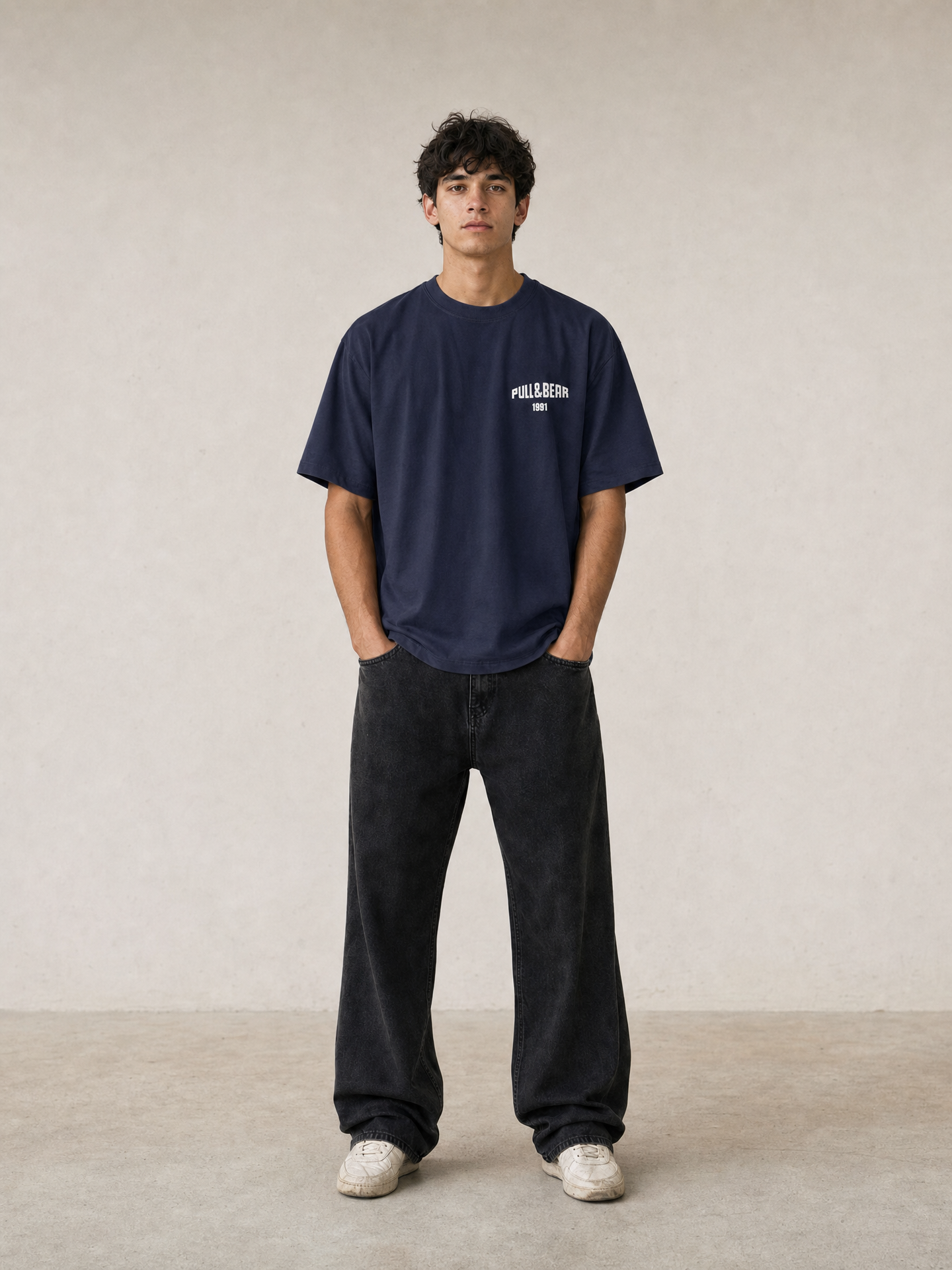 P.U.L.L & B.E.A.R Logo Relaxed-Fit T-Shirt – Navy