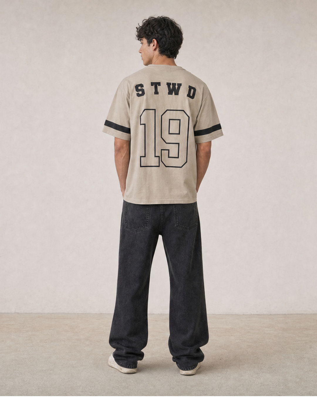 P.U.L.L & B.E.A.R STWD 19 Varsity T-Shirt – Stone