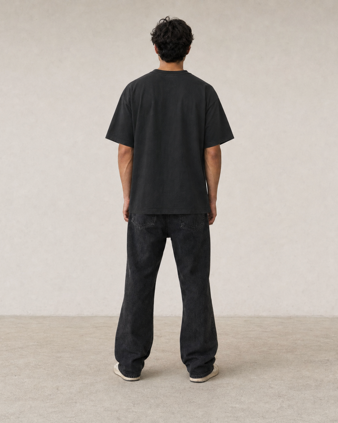 P.U.L.L & B.E.A.R STWD Contrast Logo T-Shirt – Black