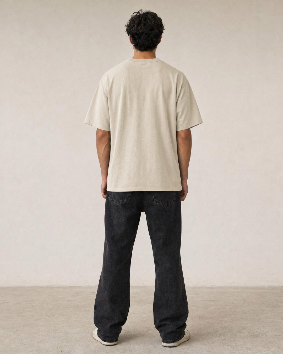 P.U.L.L & B.E.A.R STWD Logo T-Shirt – Cream